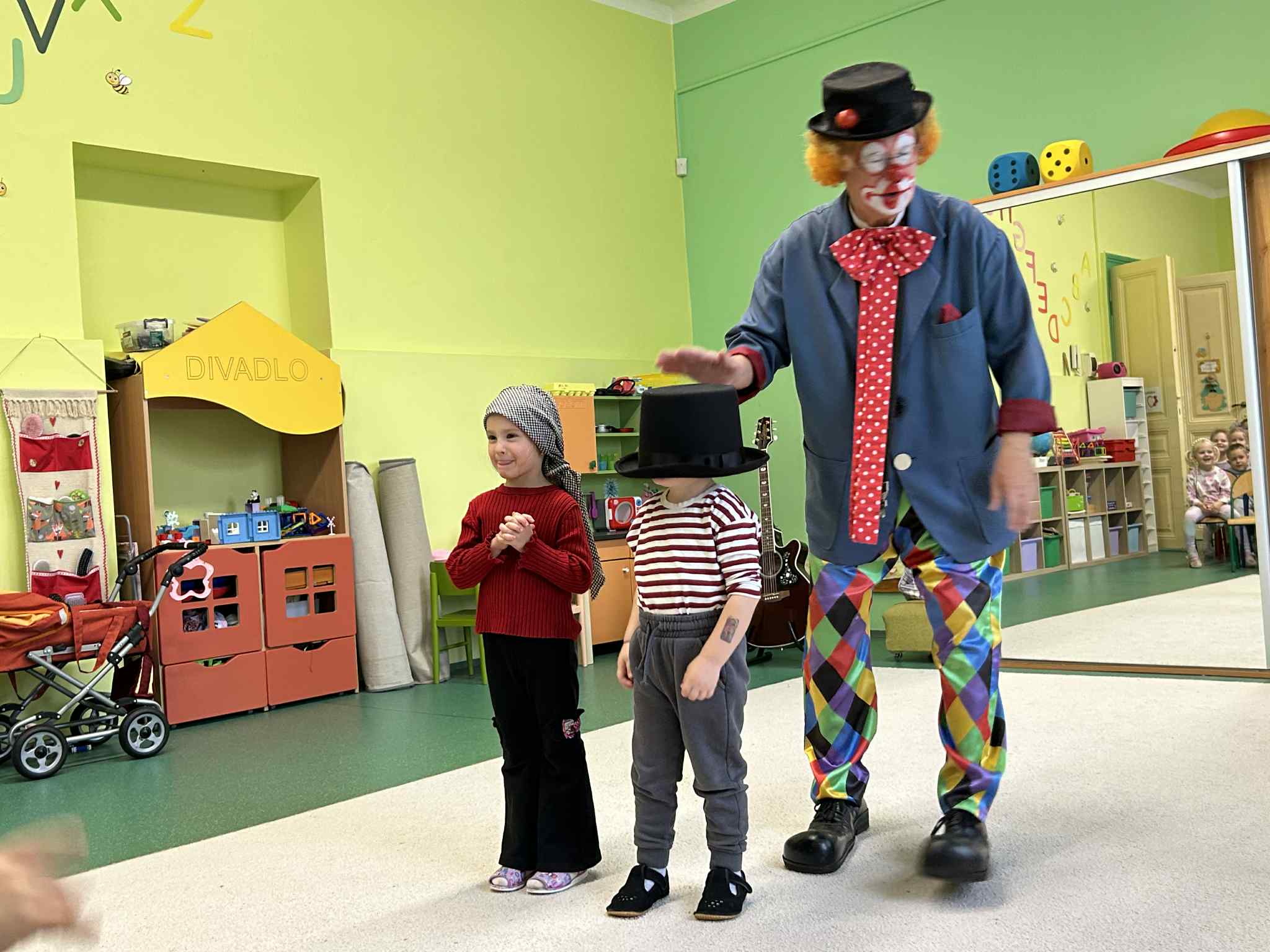 Messenger_creation_9F649BB3-160F-421C-B004-C771A56D42CB