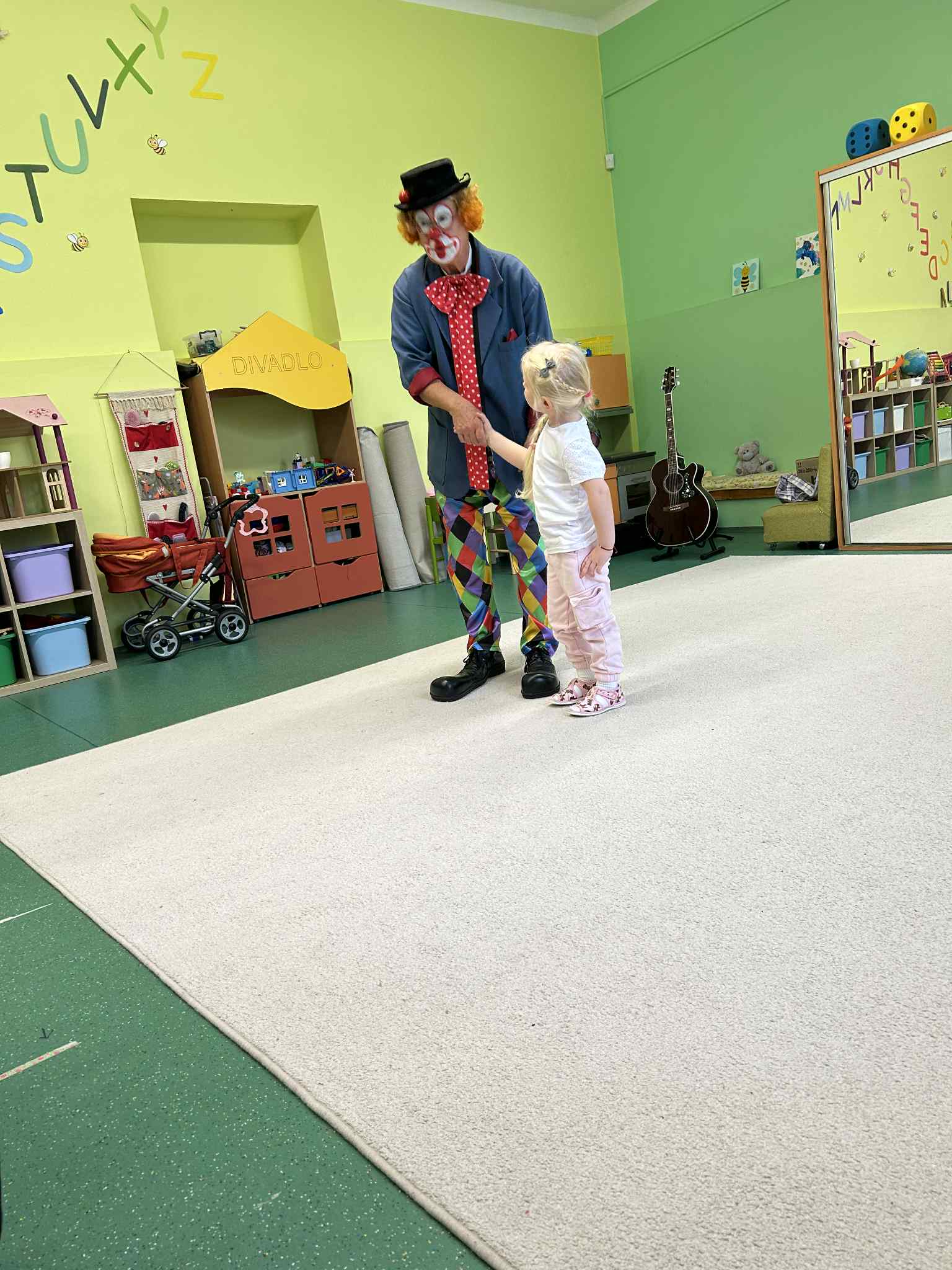 Messenger_creation_3CE9EC53-44BE-4139-8EA6-C41F77DCF4AE