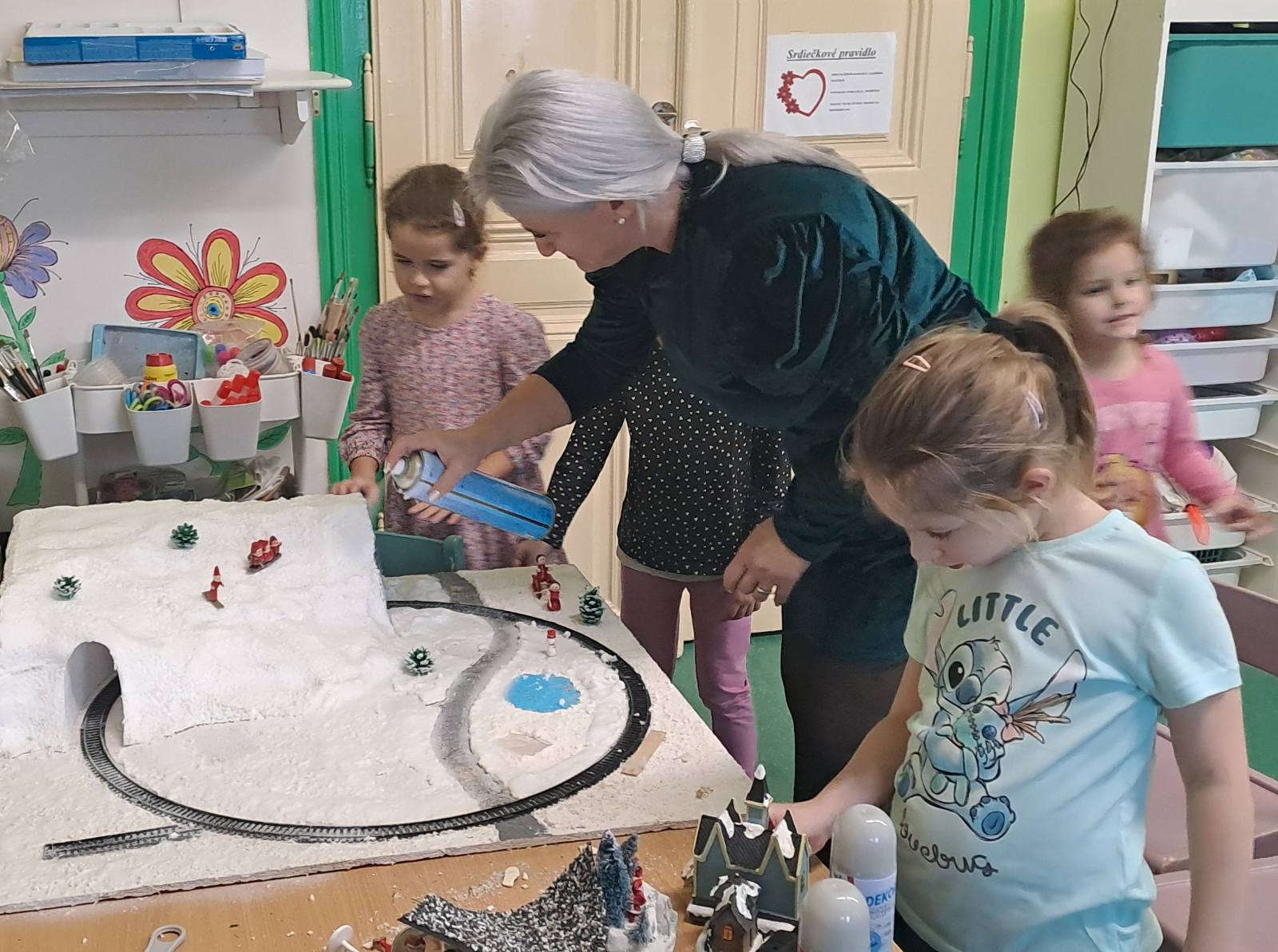 IMG-cafbfd8f32cc666d7fcbaa9e958c7abb-V